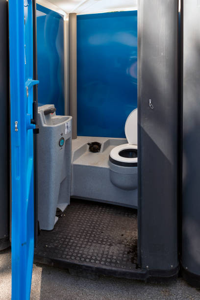 Portable Toilet Options We Offer in West Point, MS